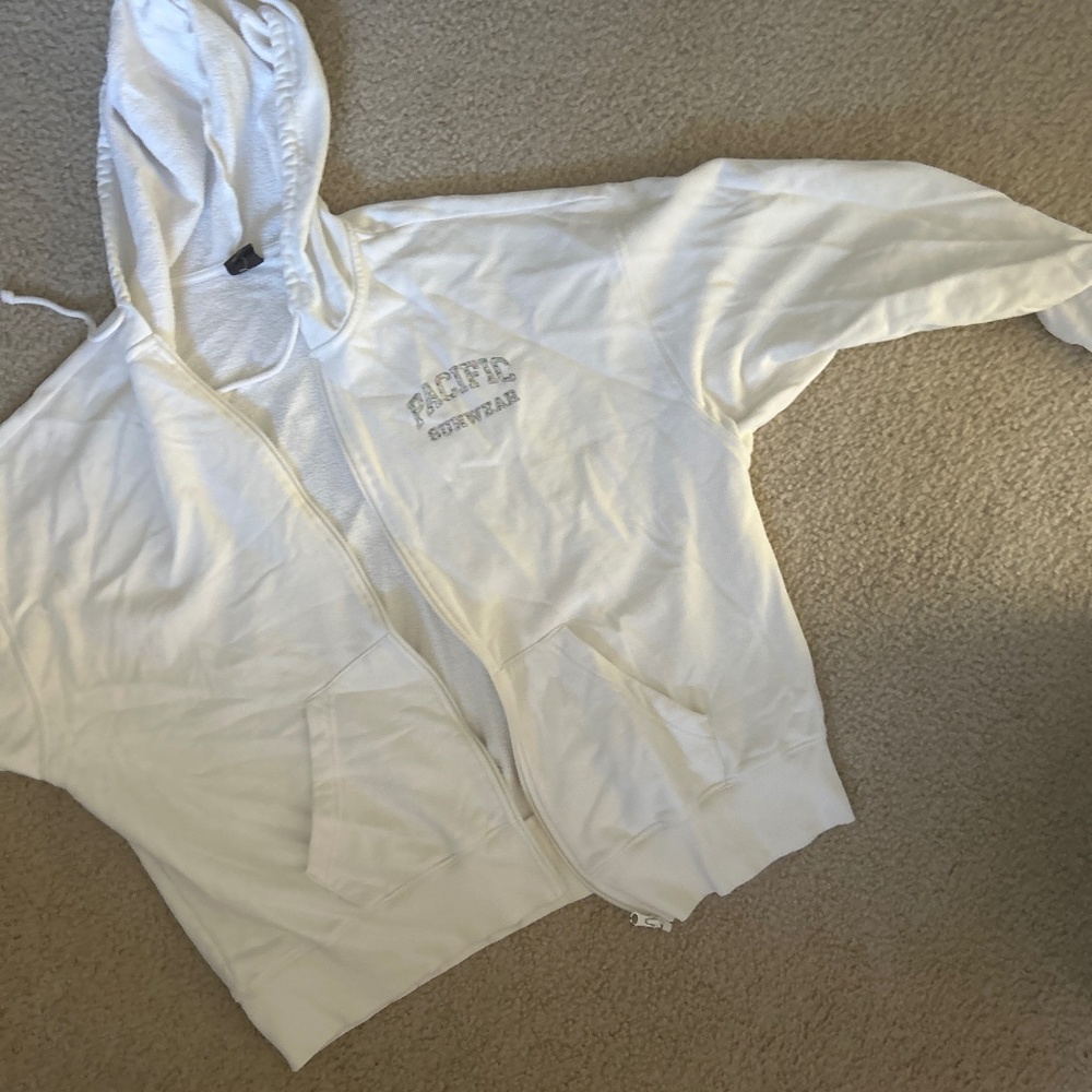 White Pacsun Zip Up